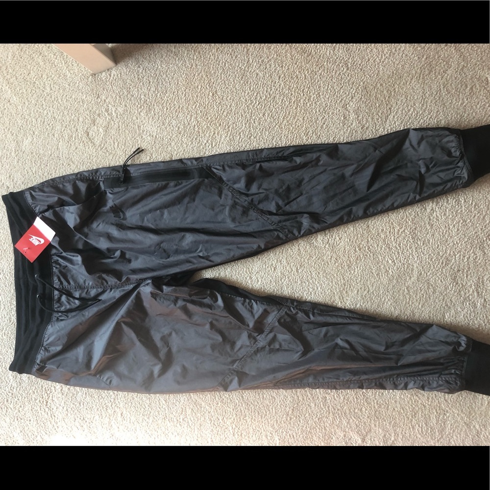 NIKE joggers